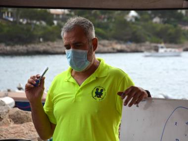 Retirats 1600 quilos de residus del fons marí de Portopetro