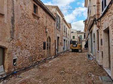 Comencen les obres d’embelliment i de millora de canalització d’aigua de pluja del Carrer Sant Andreu