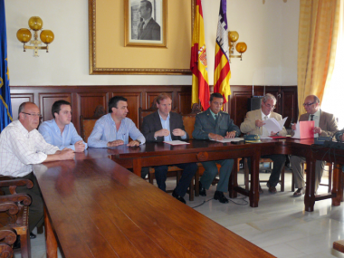El Delegat del Govern,  aplaudeix el bon enteniment  entre la Guàrdia Civil i la Policia local de Santanyí