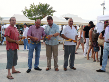 Cala d’Or estrena el mercat artesanal nocturn 