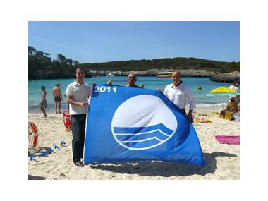 Cala Gran, sa Font de n’Alis i Cala Santanyí repeteixen Bandera Blava