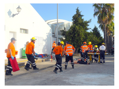 Espectacular simulacre d’una explosió a la sala de calderes de les Piscines Municipals de Santanyí
