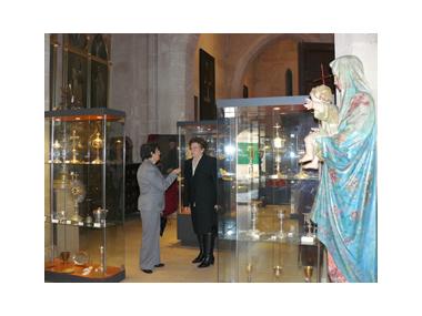 Gran expectació a la inauguració de l’Exposició documental II centenari de la benedicció de l’església parroquial