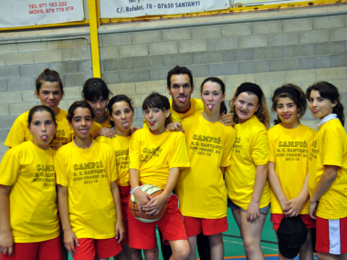 L’equip de mini femení del basquet CE Santanyí es proclamà campió de Mallorca