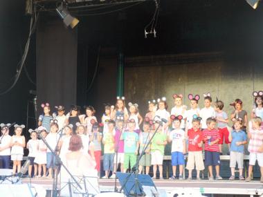 L’Escola Municipal de Música de Santanyí clausura el curs 2011-2012 amb moltes actuacions