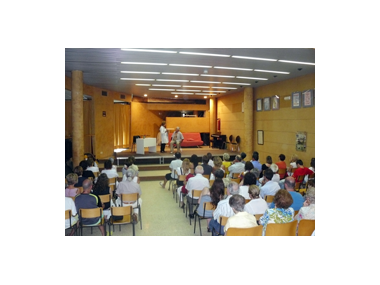 L’Aula de Teatre de Escola Municipal de Música de Santanyí clausura el curs 2011-2012 amb distintes representacions