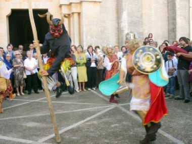 Calonge celebra la festa de Sant Miquel amb una gran participació de la gent del poble
