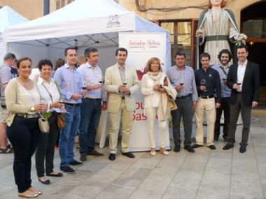 Molta participació a la Ruta de tapes i degustació de vins a la IV Mostra d’Art i Artesania de Santanyí