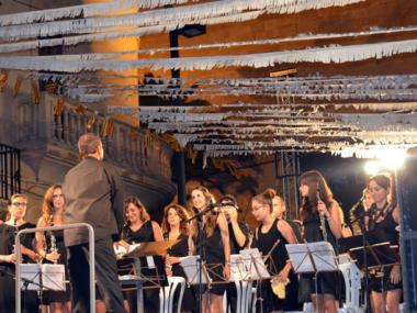 NIT D’APLAUDIMENTS I ELOGIS PER A LA BANDA MUNICIPAL DE MÚSICA DE SANTANYÍ