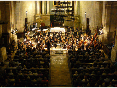 L’ORQUESTRA SIMFÒNICA POSA UN PUNT I FINAL MAJESTUÓS AL I FESTIVAL INTERNACIONAL DE MÚSICA VILA DE SANTANYÍ