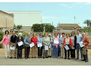 ENTREGA DE DIPLOMES ALS PARTICIPANTS QUE  HAN FINALITZAT SATISFACTÒRIAMENT EL TALLER  DE MEMÒRIA