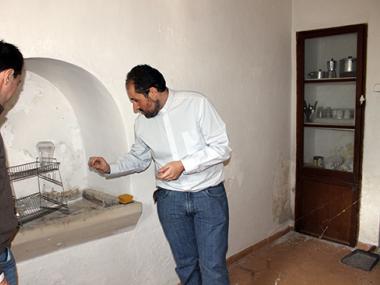 EL BATLE DE SANTANYÍ I EL NOU RECTOR VISITEN LES OBRES DEL CAMÍ PROVISIONAL A CONSOLACIÓ