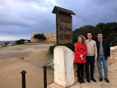 L’AJUNTAMENT SOL·LICITA LLOGAR ES FORTÍ PER PROHIBIR-HI QUALSEVOL ACTIVITAT ECONÒMICA