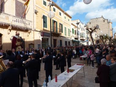 DIA DE FESTA PELS SANTANYINERS EN HONOR AL SEU PATRÓ SANT ANDREU