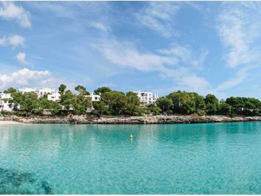 Cala Gran, sa Font de n’Alis i Cala Santanyí repeteixen Bandera Blava