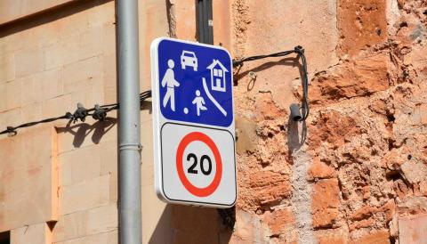 Santanyí dona preferència als vianants al centre i limitarà la velocitat del trànsit a 20 km/h