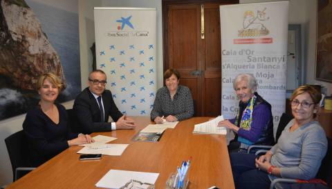 L’Ajuntament i l’Obra Social “la Caixa” renoven el seu compromís amb la gent gran del municipi