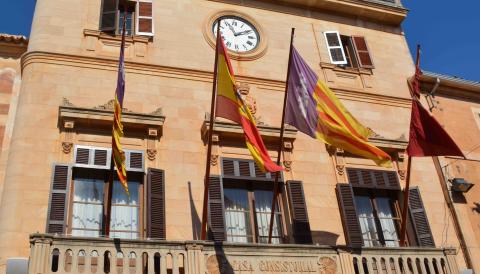 FAÇANA AJUNTAMENT SANTANYÍ