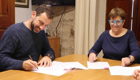 SIGNATURA CONVENI CLUB NÀUTIC PORTOPETRO i AJUNTAMENT SANTANYÍ