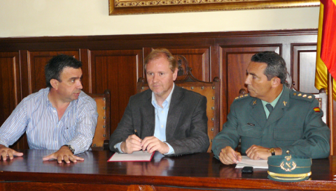 El Delegat del Govern,  aplaudeix el bon enteniment  entre la Guàrdia Civil i la Policia local de Santanyí