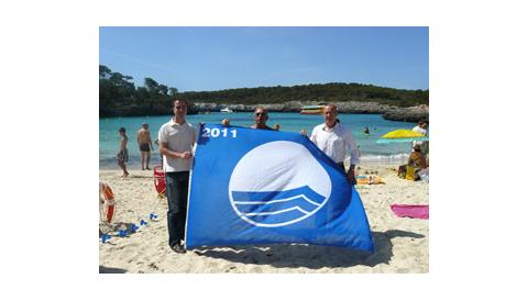 Cala Gran, sa Font de n’Alis i Cala Santanyí repeteixen Bandera Blava