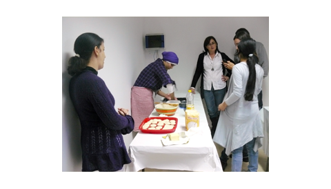 Alumnes de l’Institut de Santanyí coneixen, en primera persona, la realitat d’un institut del Marroc
