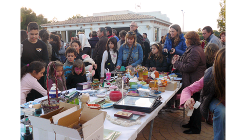 La família de Miquel Llorente de Cala d’Or ja pot comprar la cadira terapèutica gràcies a la solidaritat veïnal