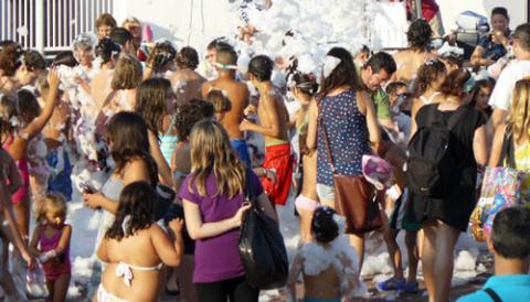 Horabaixa de jocs inflables i sabonera