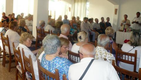 HOMENTAGE A LA GENT GRAN DE CALA LLOMBARDS