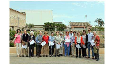 ENTREGA DE DIPLOMES ALS PARTICIPANTS QUE  HAN FINALITZAT SATISFACTÒRIAMENT EL TALLER  DE MEMÒRIA