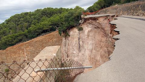 L’ENGINYER DE LA GRAVERA SA CREU OBLIGAT A PAGAR LA CONSOLIDACIÓ DEL TALÚS I LA RESTITUCIÓ DEL CAMÍ PRINCIPAL DE CONSOLACIÓ