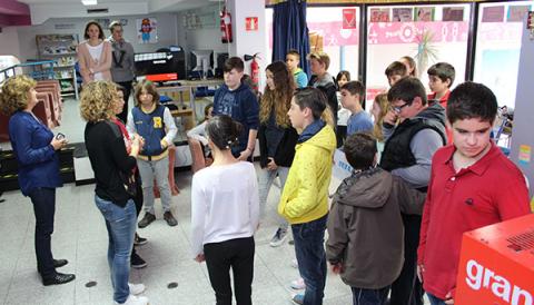 ELS ALUMNES DE SANTANYÍ VISITEN EL MUNICIPI DE SANTA EULÀLIA DINS EL MARC DE CIUTAT AMIGA DE LA INFÀNCIA